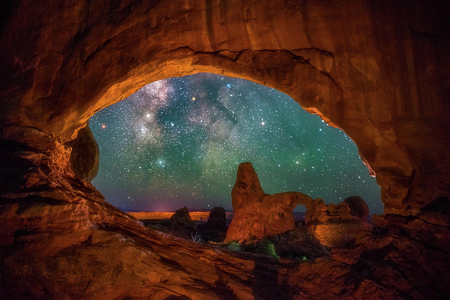 Window to the Heavens Photograph by Darren White