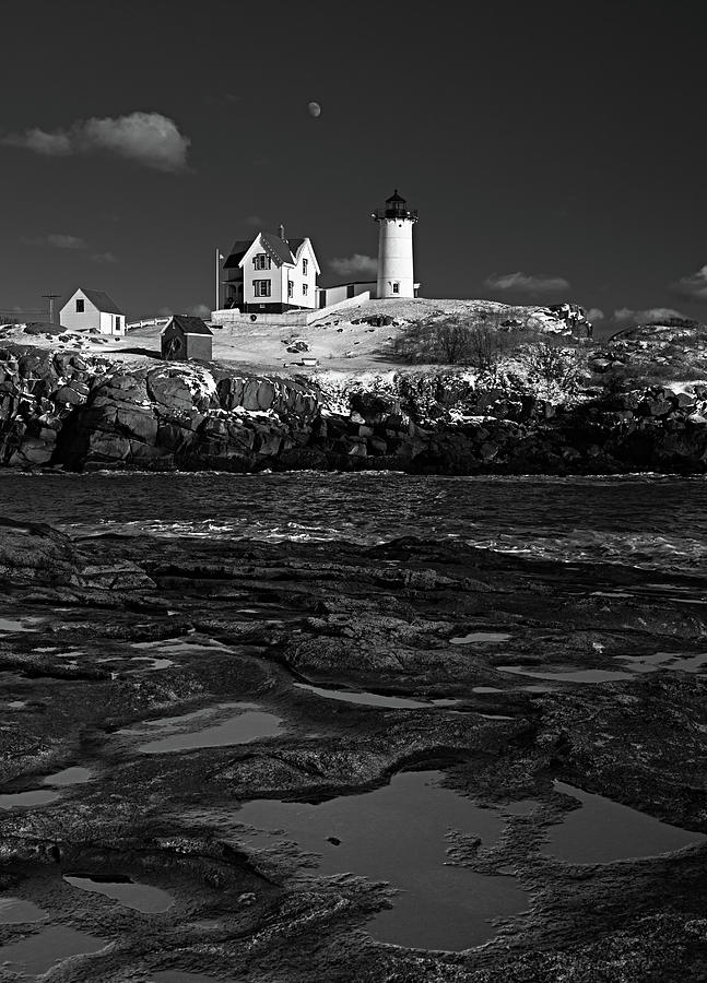 Winter At Nubble Lighthouse BW Photograph by David Smith