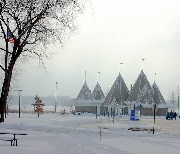 Minneapolis Photograph - Winter Bandshell by Laurie Prentice