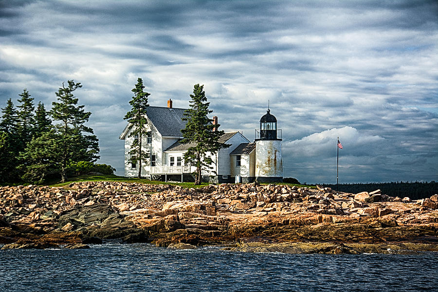 Winter Harbor Lighthouse Photograph by John Donovan