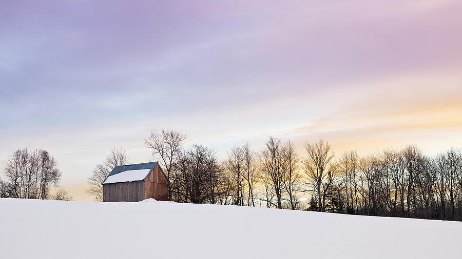 Winter Hilltop Barn Photograph by Alan L Graham