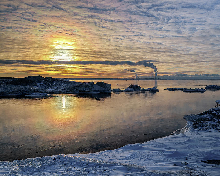 Winter Sun Halo Photograph by Rod Best