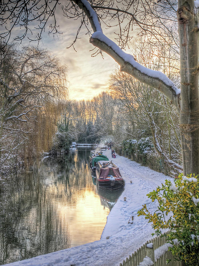 Winter Photograph - Winter Sunset on the River by Gill Billington