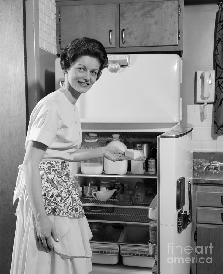 Woman At Refrigerator, C.1950s Photograph by H. Armstrong Roberts/ClassicStock