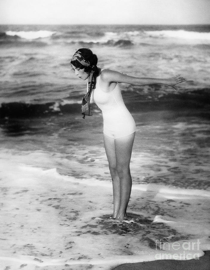 Woman At The Beach, C.1920s Photograph by H Armstrong Roberts and ClassicStock
