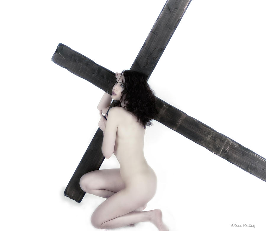 Cross Naked