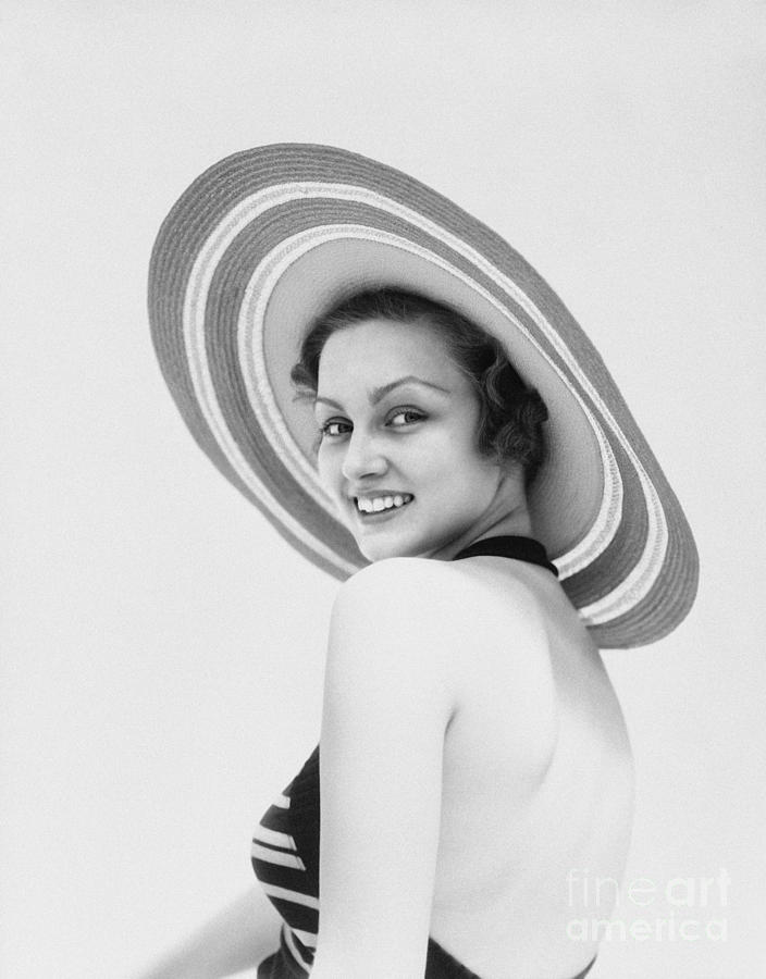 Woman In Large Straw Hat, C.1930s Photograph by H. Armstrong Roberts/ClassicStock