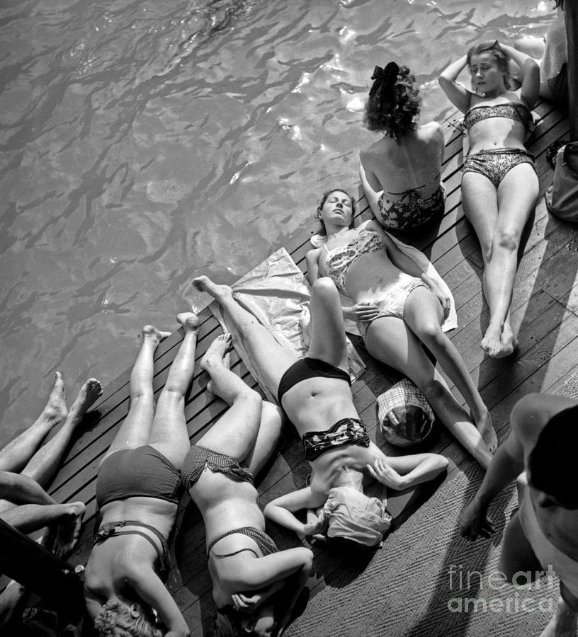 Women in Bikini Tanning at Deligny Swimming Pool in Paris, July 1946 Photograph by French School