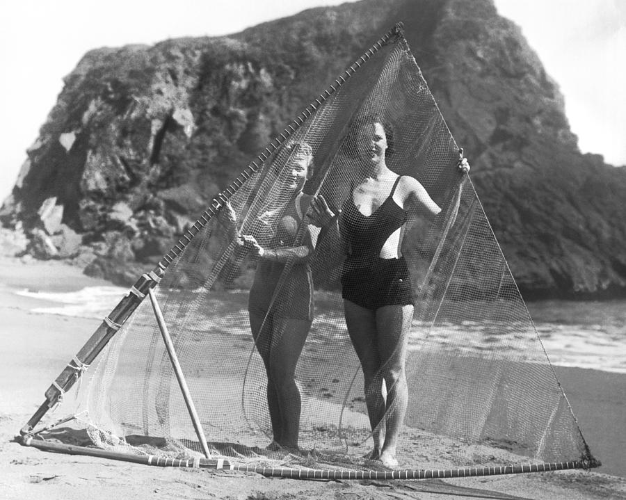 Beach Photograph - Women With Surf Fishing Net by Underwood Archives