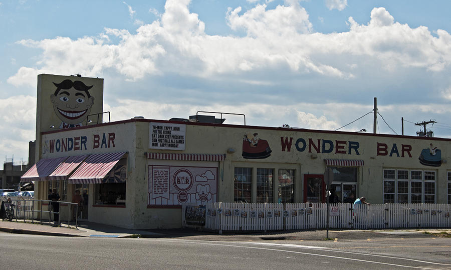 Wonder Bar Asbury Park NJ Photograph by Elsa Santoro