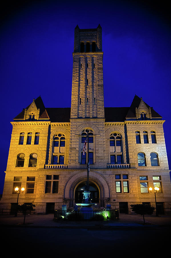 Wood County Courthouse Photograph by Daniel Houghton