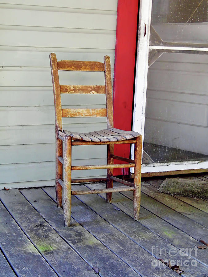 Wooden Chair  Photograph by D Hackett