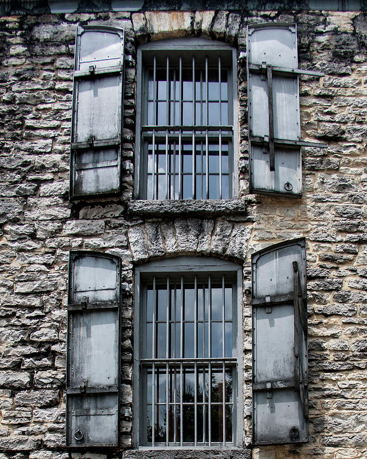 Woodford Reserve Windows Photograph by John Daly