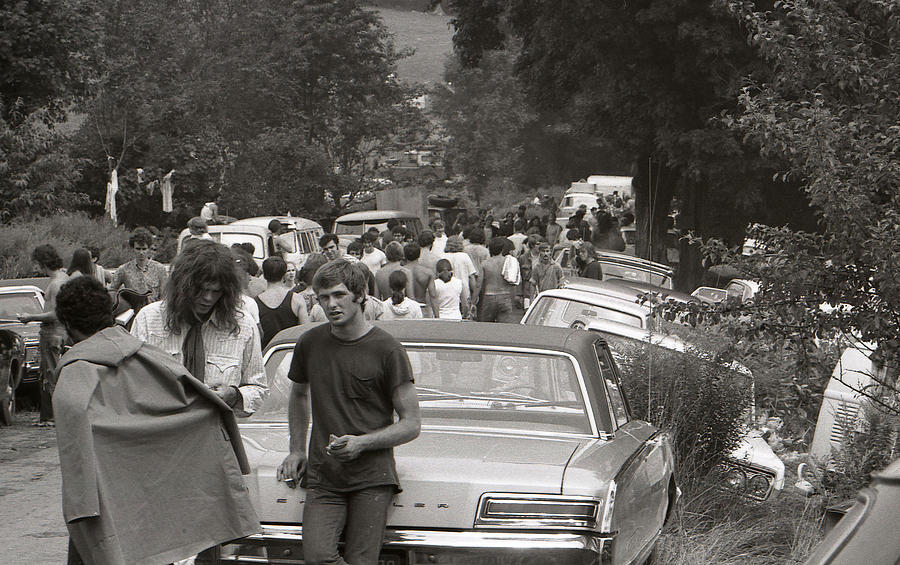 Woodstock Festival roadside scene with cars Photograph by Jason Laure