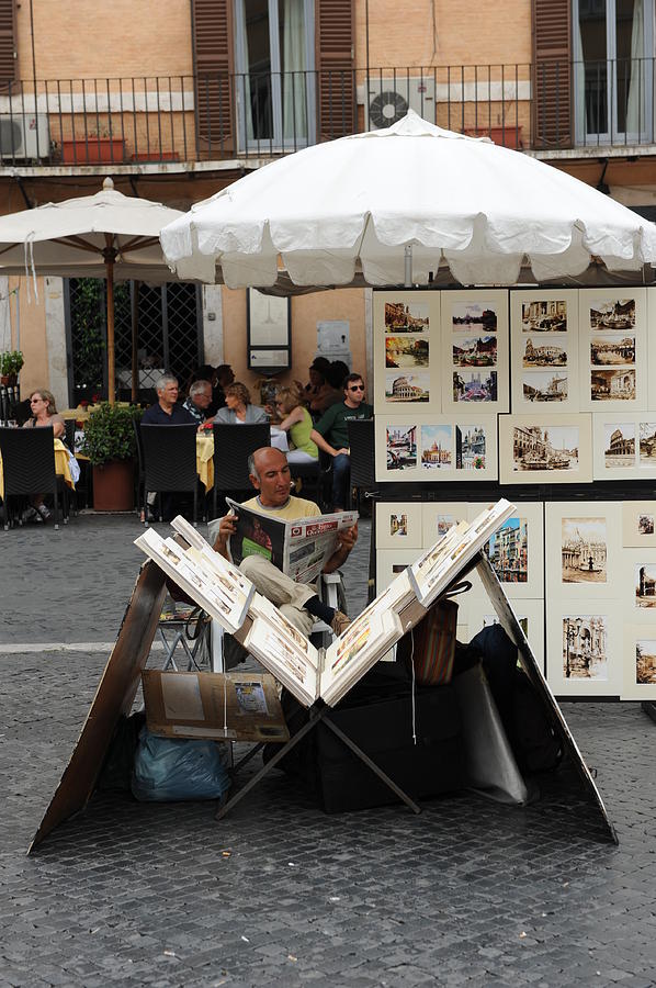 WORK BREAK, ROME, 2011 by John Jacquemain WORK BREAK, ROME, 2011 by John Jacquemain