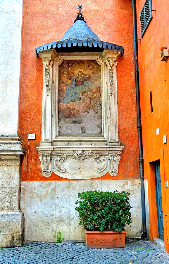 Work Of Art In The Trastevere Neighborhood In Rome Italy Photograph by Rick Rosenshein
