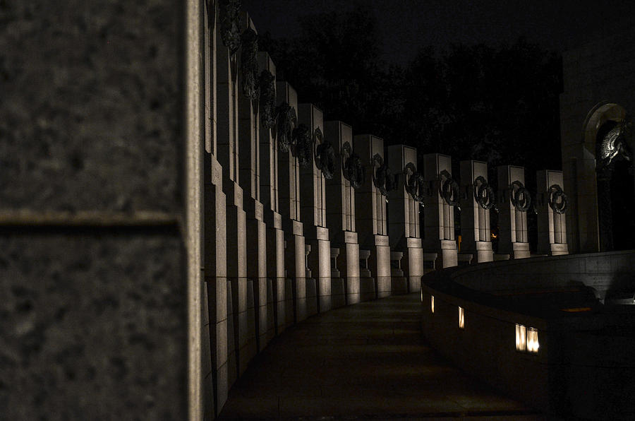 World War II Memorial Photograph by Art Atkins