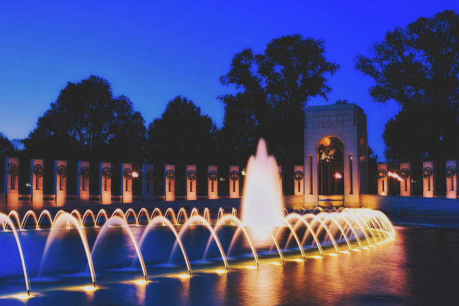 Washington D.c. Photograph - World War II Memorial, Washington D C by Mountain Dreams