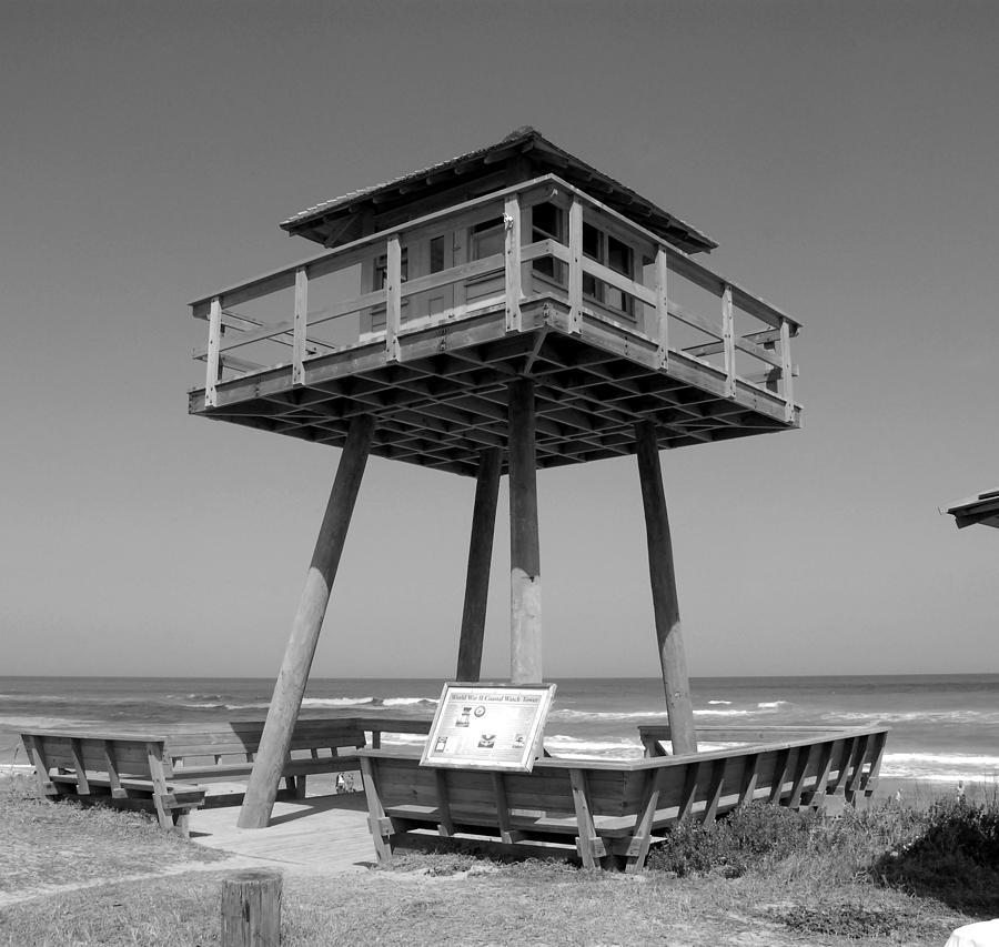 World War Two Coastal Watch Tower Photograph by David Lee Thompson