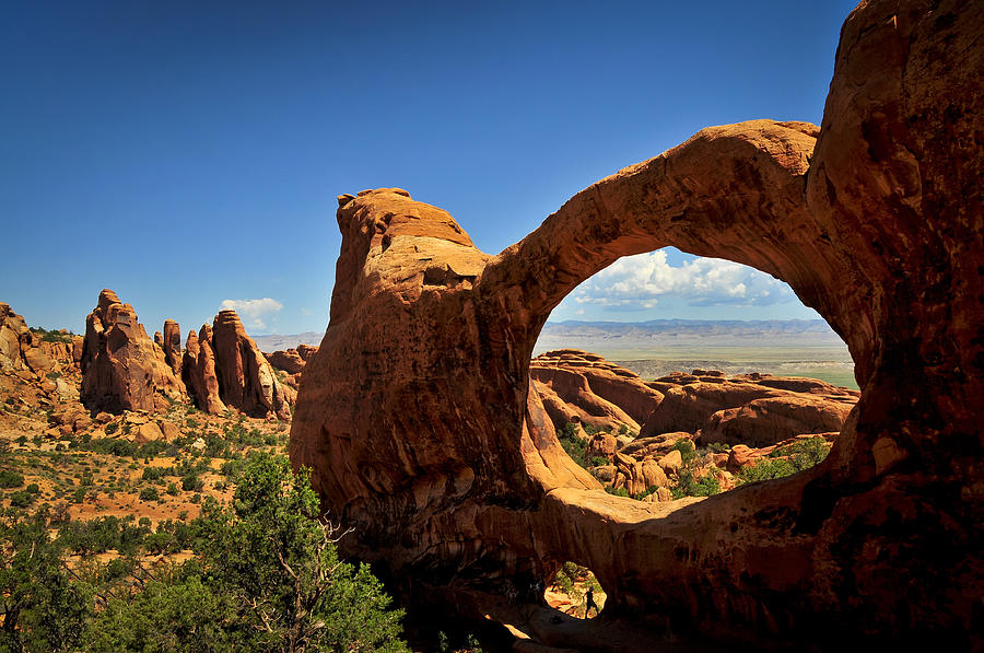 Arches National Park Photograph - Worm Hole by Skip Hunt