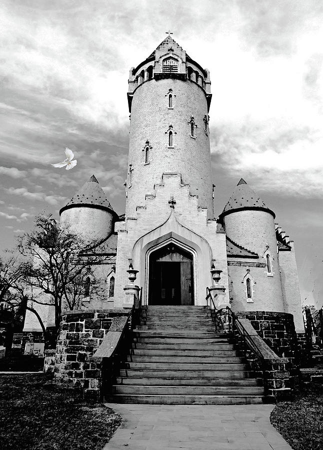 Castle Photograph - Worship in His Name by Diana Angstadt