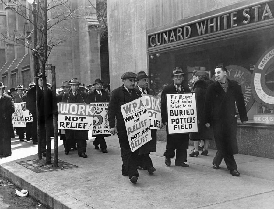 WPA Pickets On Fifth Avenue Photograph by Underwood Archives