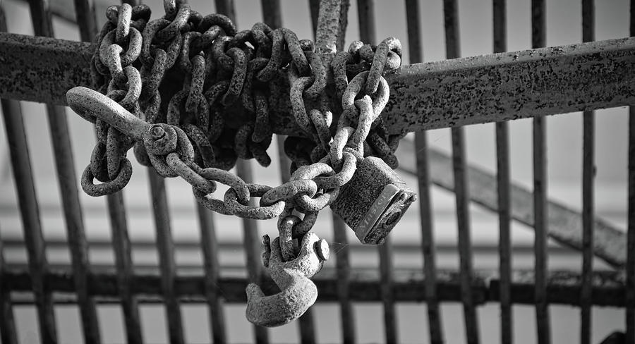 Wrapped and Rusted - Fire Escape Chain - bw Photograph by Greg Jackson