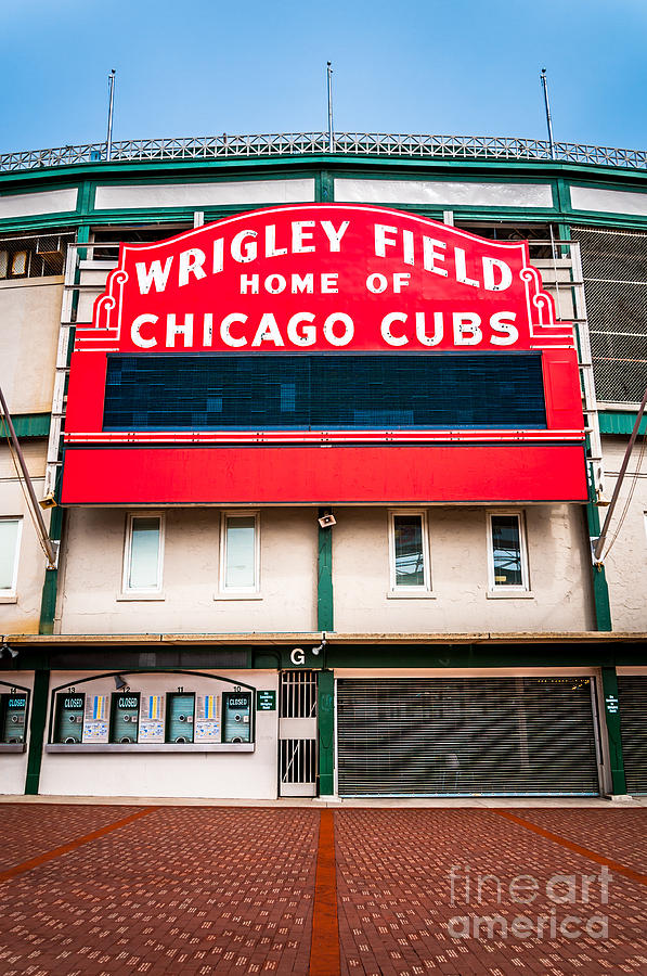 Chicago Cubs Photograph - Wrigley Field Sign Photo by Paul Velgos