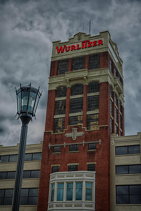 Buildings Photograph - Wurlitzer 7454 by Guy Whiteley