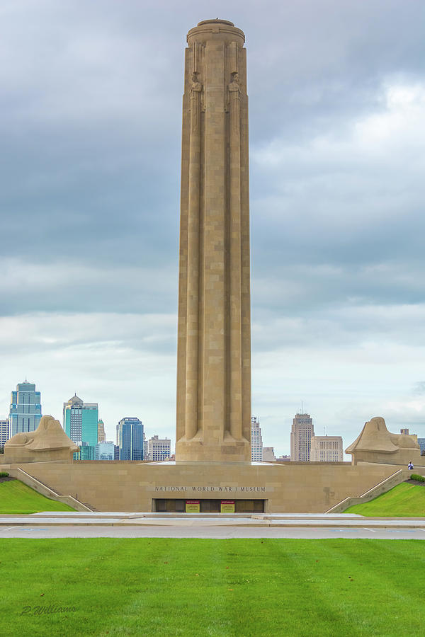 WW1 Memorial Kansas City II Photograph by Pamela Williams