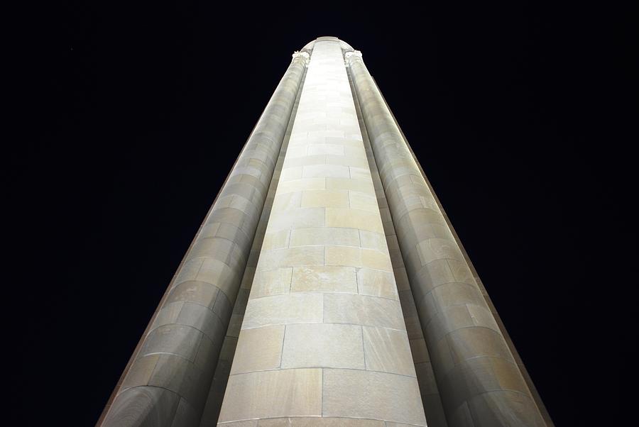 Kansas City Photograph - WWI Memorial - Kansas City at Night by Matt Quest