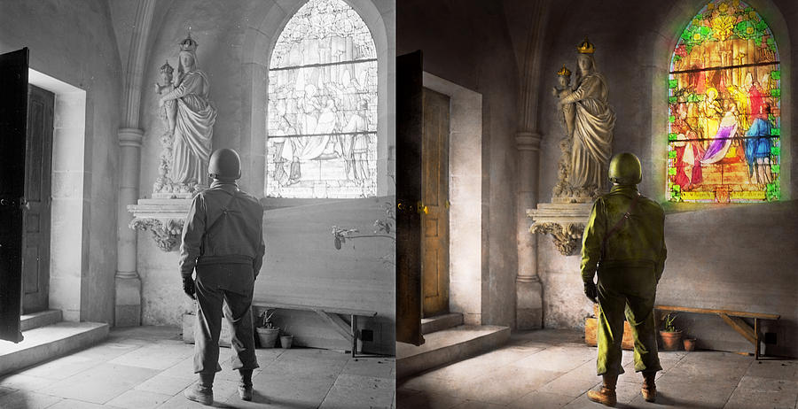 WWII - A prayer for Courage 1940 Side by Side Photograph by Mike Savad