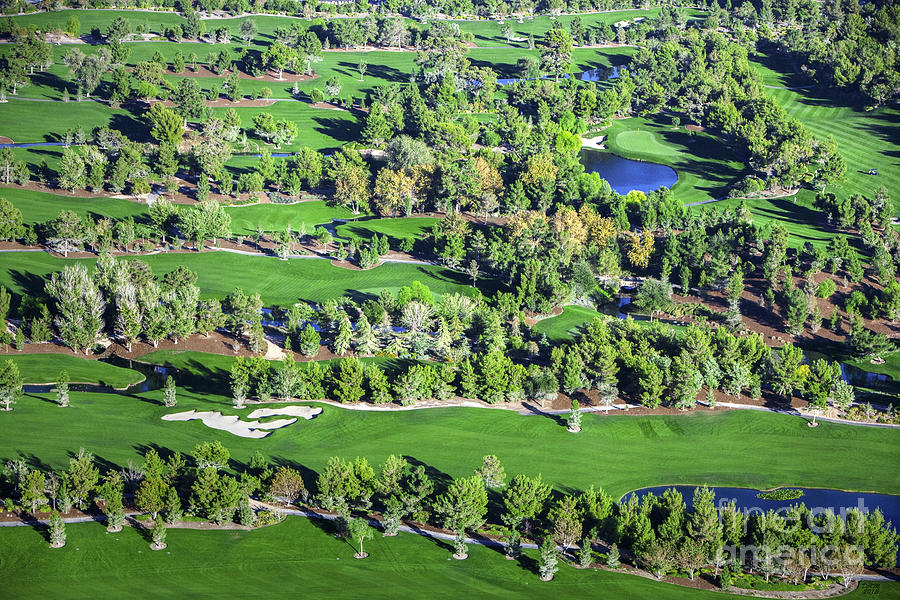 Wynn Resort Golf Art A stunning Image of the Wynn Golf Course ...