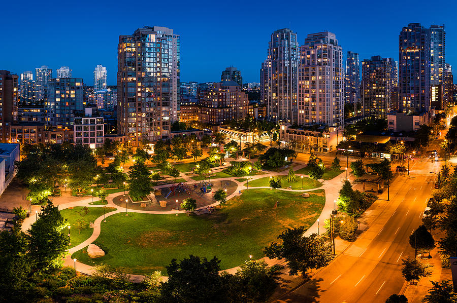 Yaletown in Vancouver Photograph by Alexis Birkill