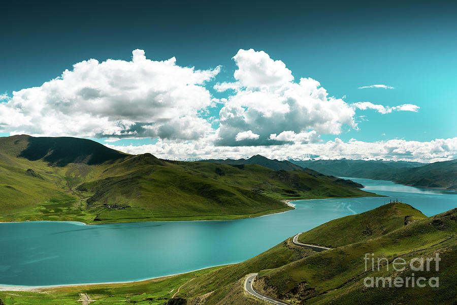 Yamdrok lake The Himalayas TIBET Yantra.lv 2016  Photograph by Raimond Klavins
