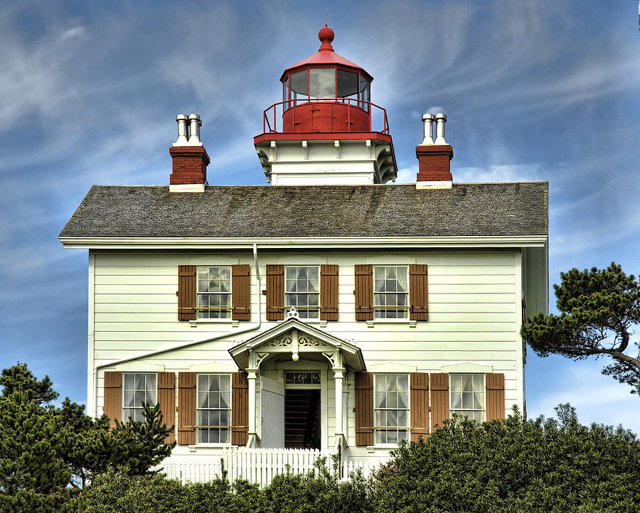 Yaquina Bay Light Photograph by Randall Scholten