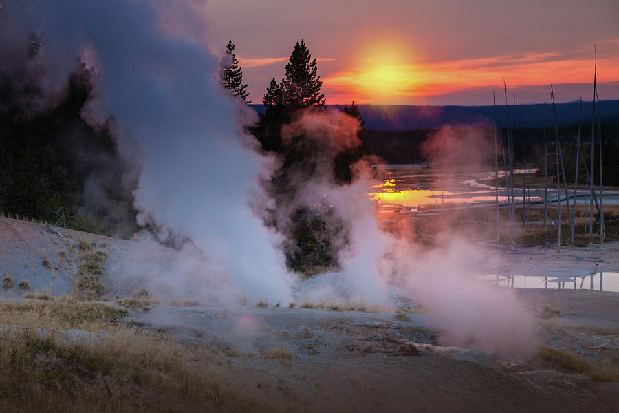 Yellowstone Sunset Photograph by Cliff Wassmann