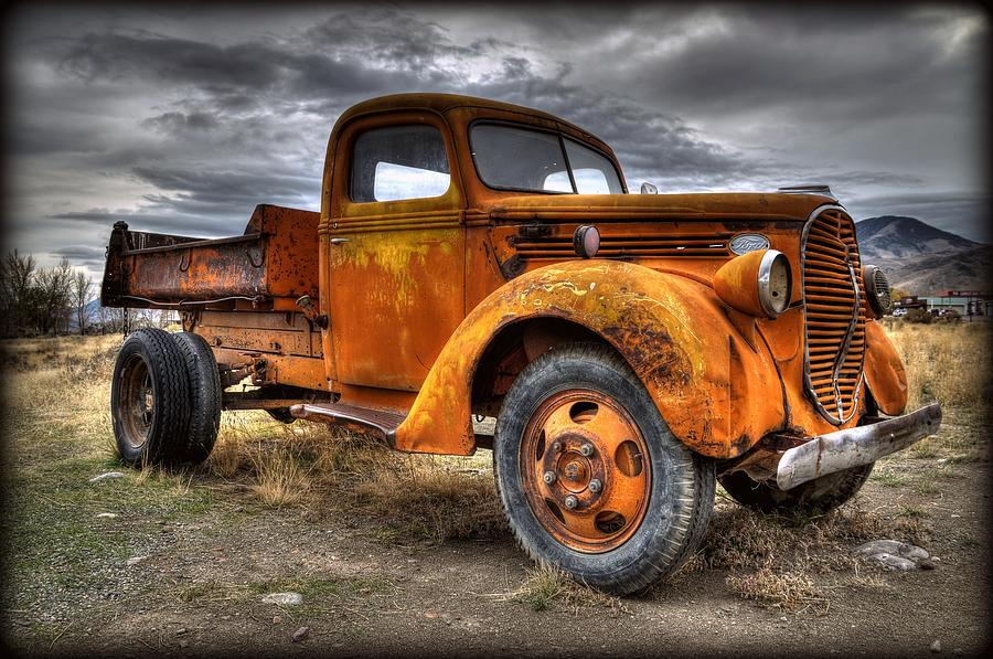 Yesteryear Dump Truck