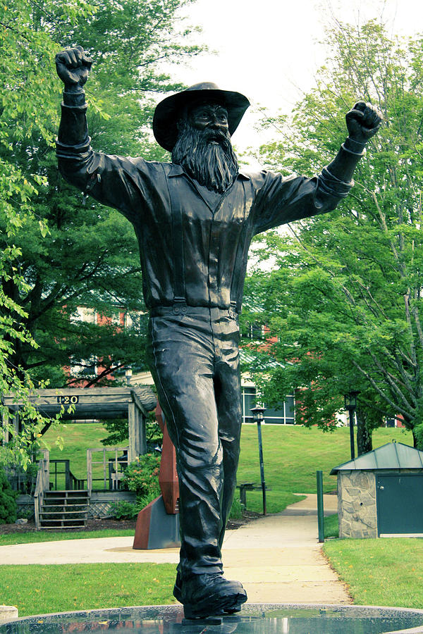 Appalachian State University Photograph - Yosef Mountaineer Statue by Selena Lorraine