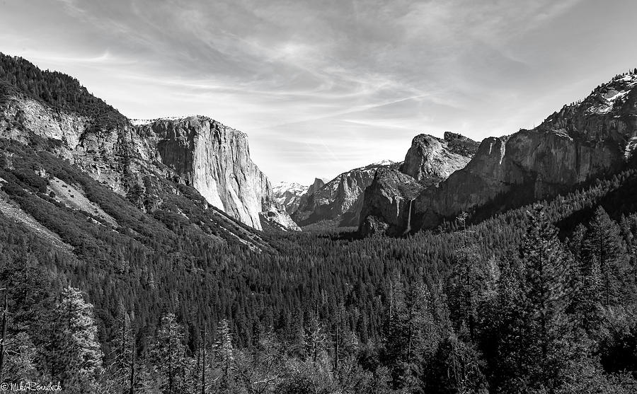 Yosemite National Park Photograph - Yosemite B/W by Mike Ronnebeck