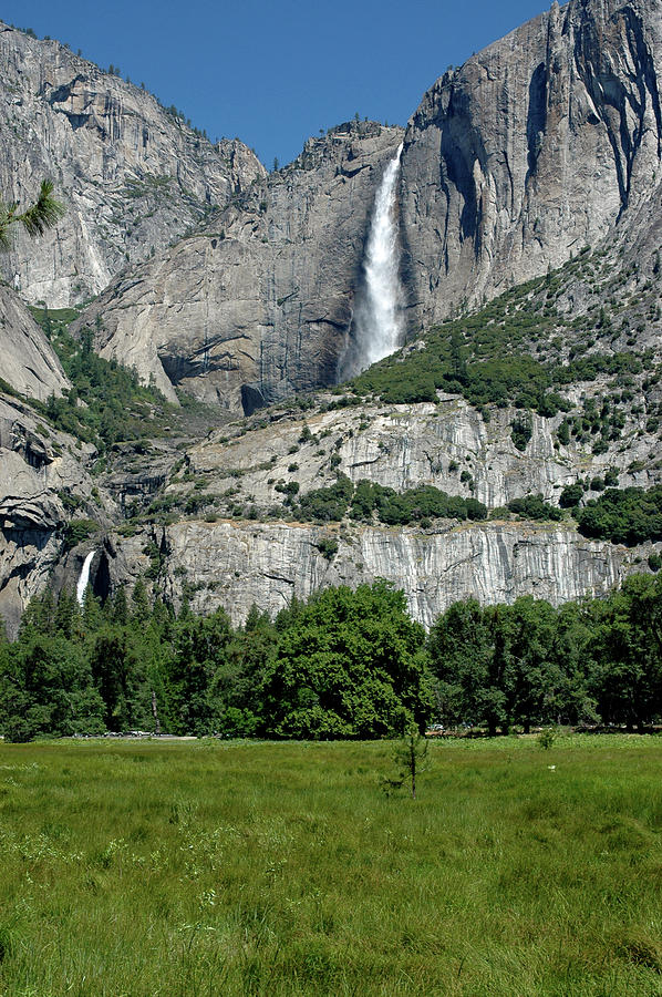 Yosemite National Park Photograph - Yosemite Falls 16 by LeeAnn McLaneGoetz McLaneGoetzStudioLLCcom
