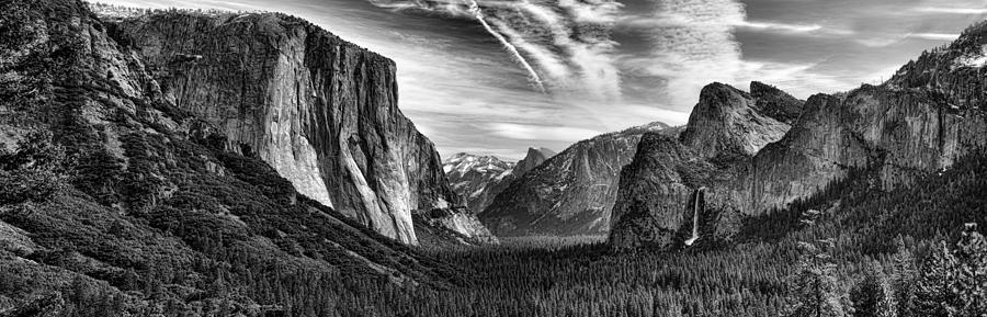 Yosemite National Park Photograph - Yosemite Panorama BW  by Chuck Kuhn