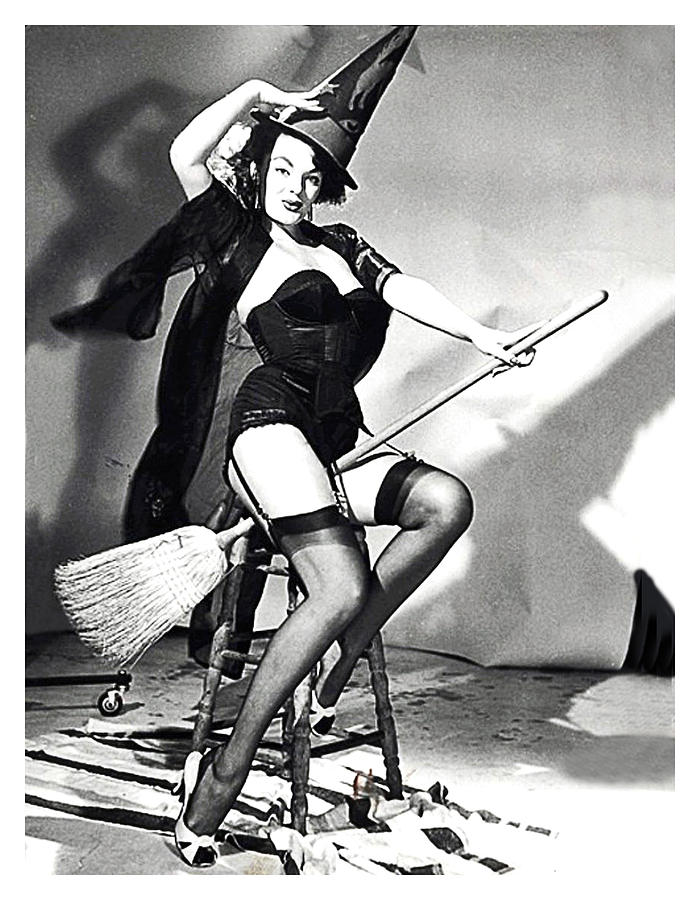 Witch Bathing Pin Up.