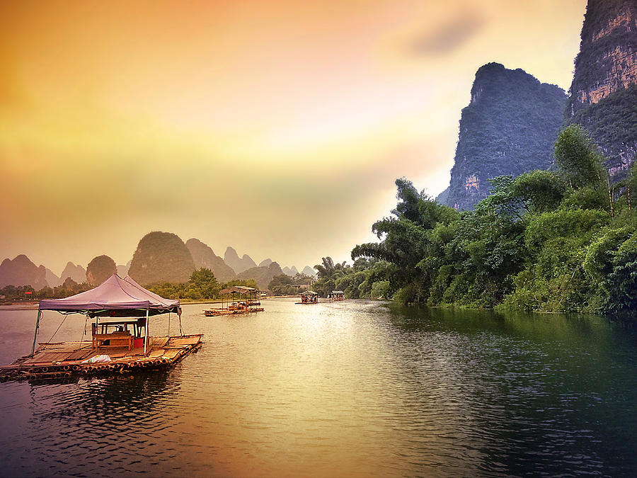 Yulong River drifting -ArtToPan- China Guilin sunshine scenery ...