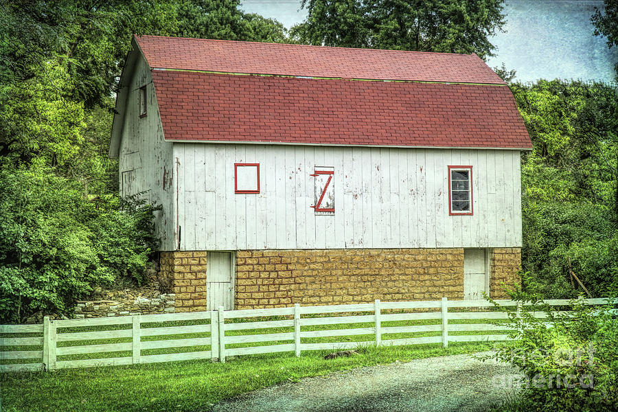 Z Barn Photograph by Lynn Sprowl