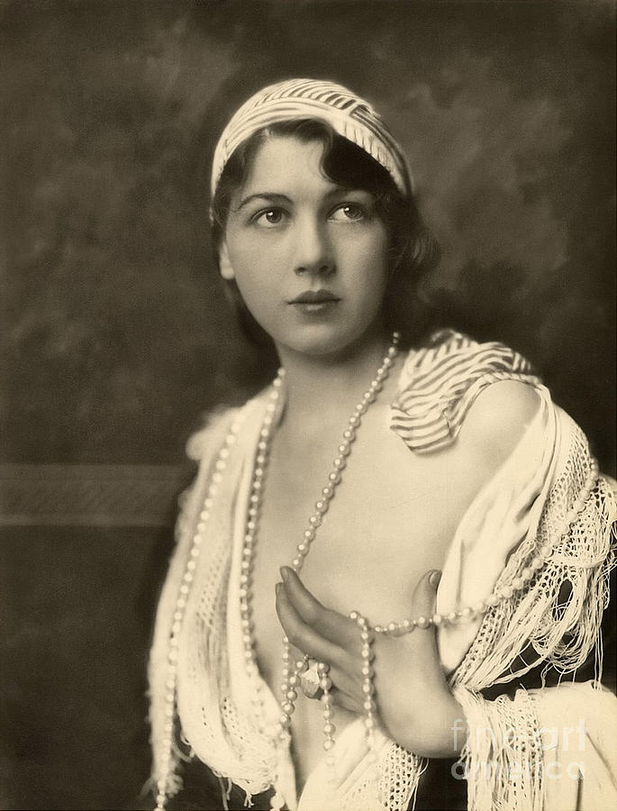 ziegfeld model 1920s  by Alfred Cheney Johnston Photograph by Vintage Collectables
