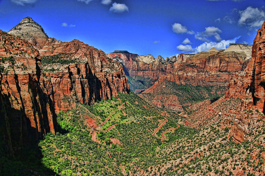 Zion N P # 30 - Canyon Overlook Photograph by Allen Beatty