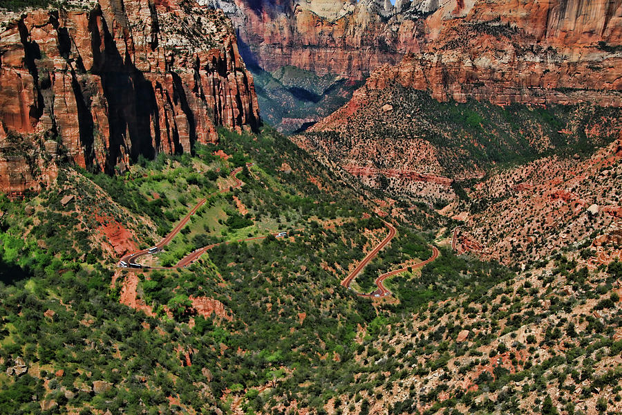 Zion N P # 31 - Canyon Overlook Photograph by Allen Beatty