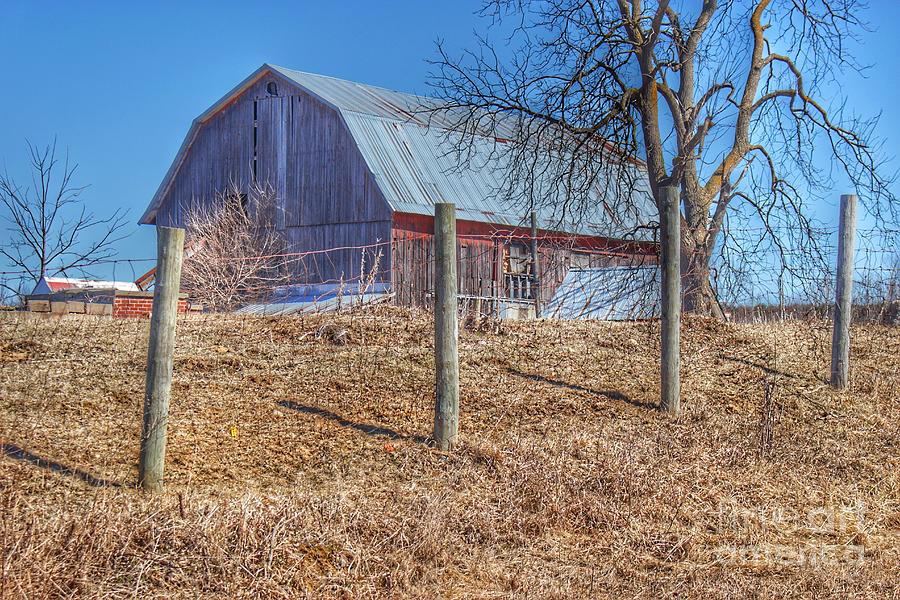 0289 - Marathons Hay Barn on a Hill Photograph by Sheryl L Sutter