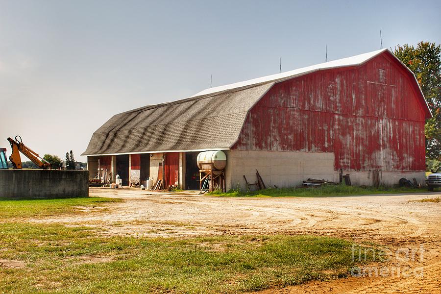 0640 - Quonset Barn Photograph by Sheryl L Sutter